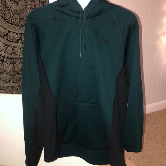Under Armour Tops - Dri-Fit under armour hoodie